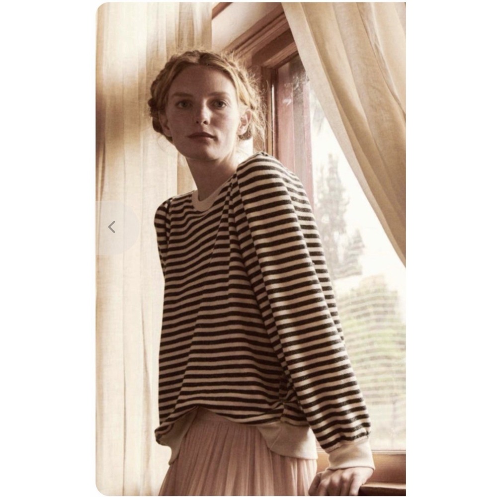 The Great. Terry Sweater Womens Size 0/ XS‎ The Pleat Classic staple Neutral